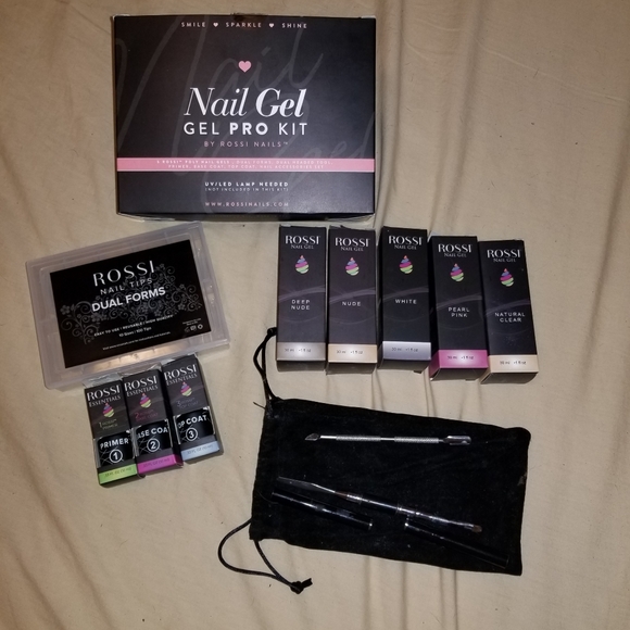 Everything for Beautiful Nails - Picture 3 of 5